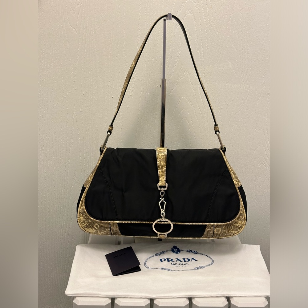 ✨Authentic Prada Bag✨